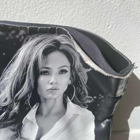 GUESS Jennifer Lopez tote bag - Picture 6 of 8